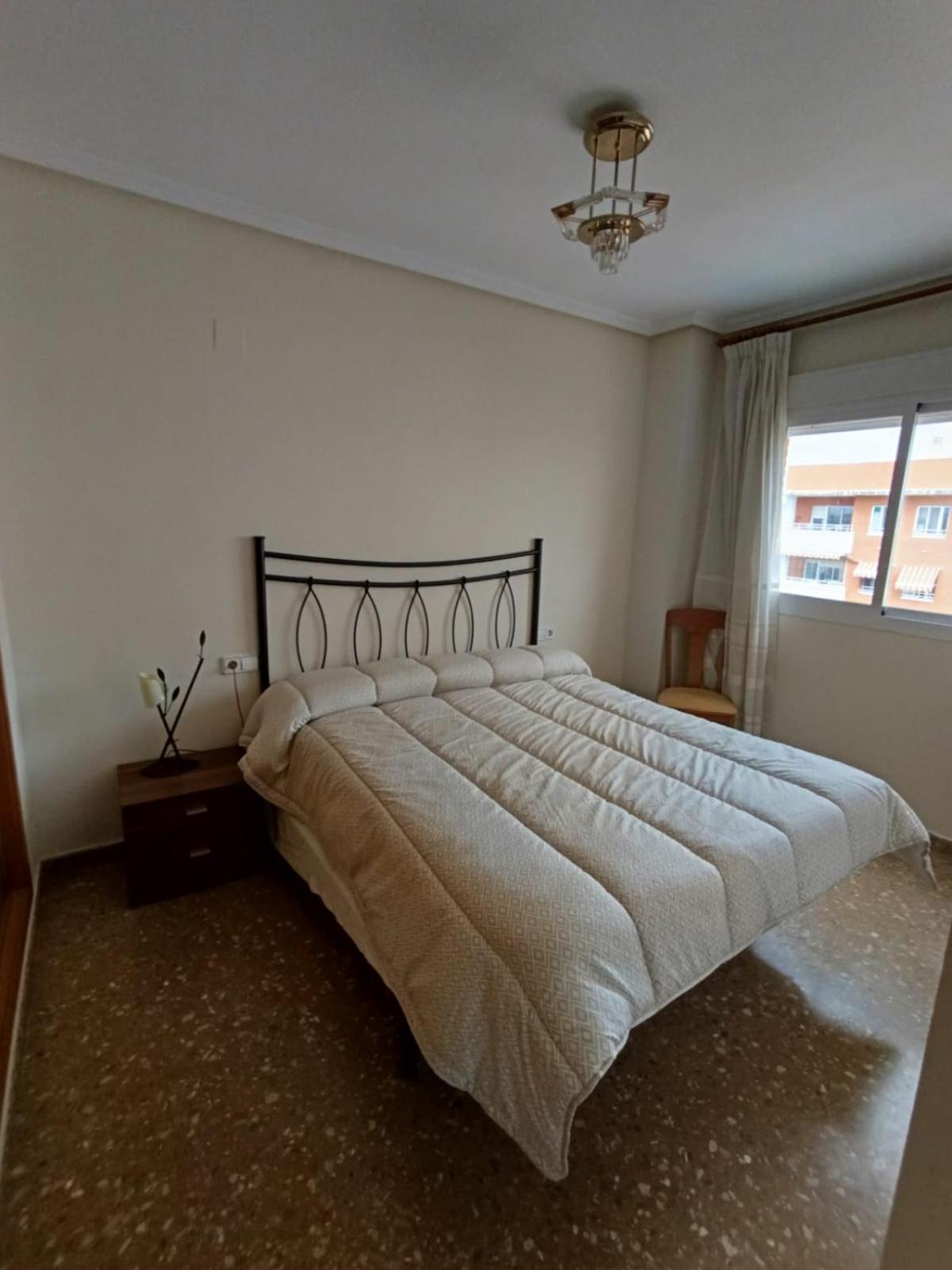 Apartamento อาลิกันเต ภายนอก รูปภาพ