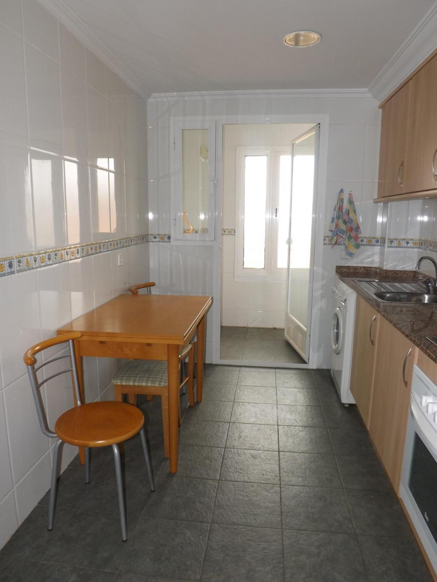 Apartamento อาลิกันเต ภายนอก รูปภาพ