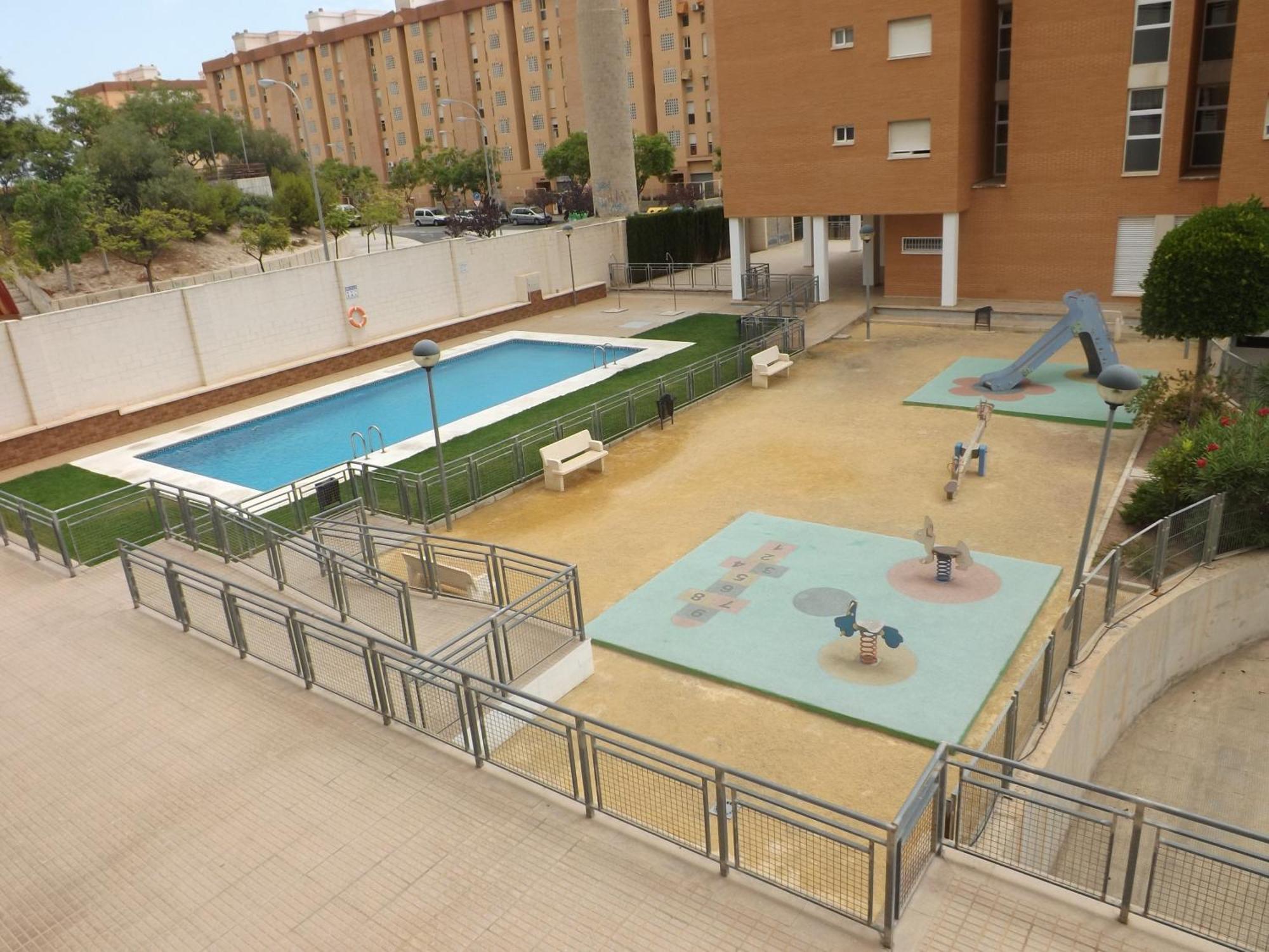 Apartamento อาลิกันเต ภายนอก รูปภาพ