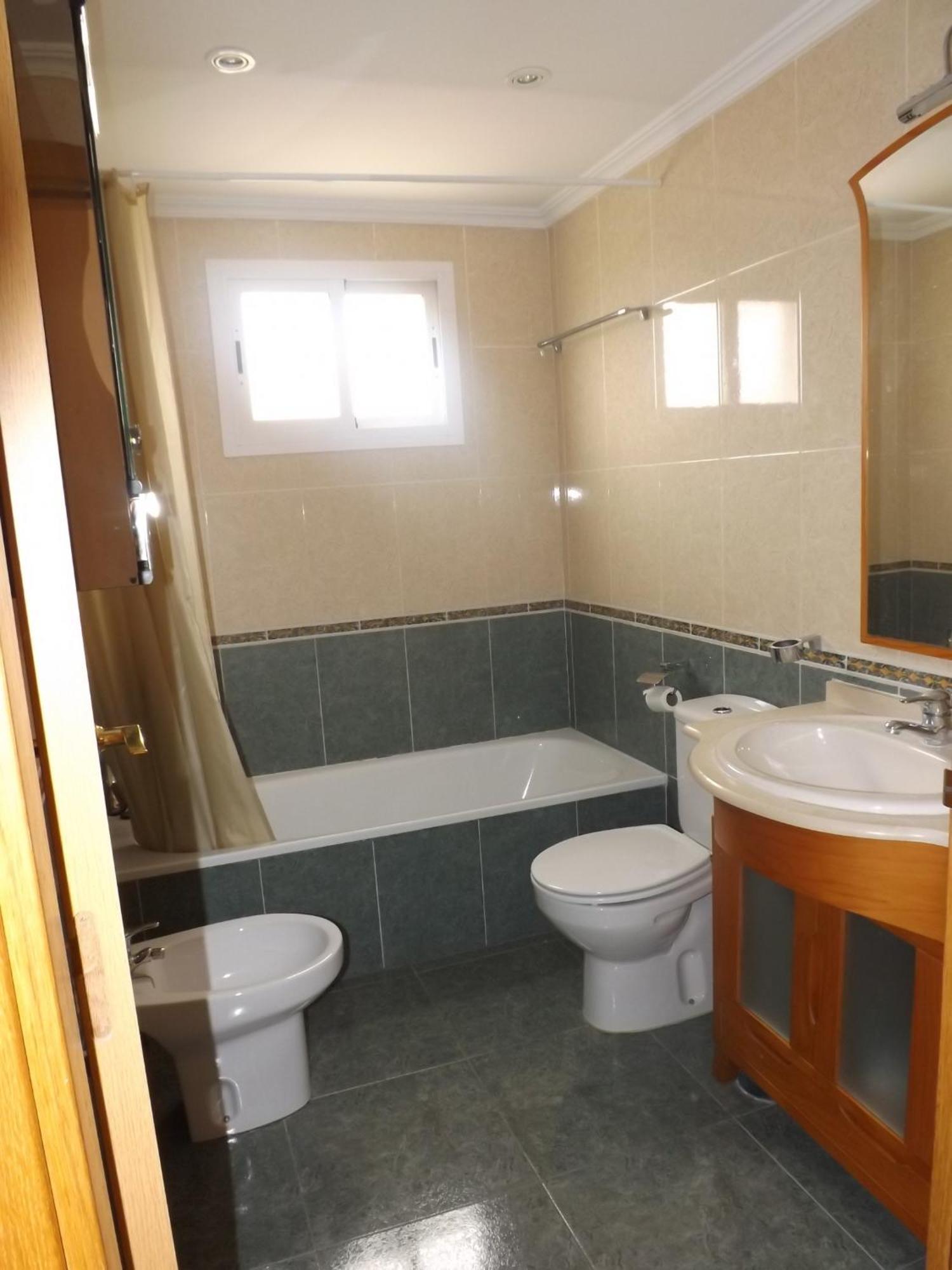 Apartamento อาลิกันเต ภายนอก รูปภาพ